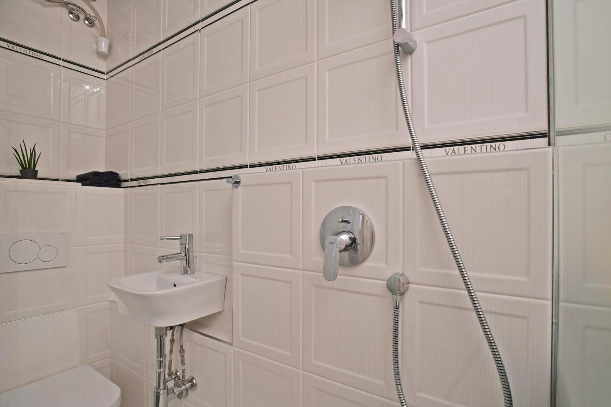 Apartament Luxuryflat Near Centre On118 Sqm, 3Br,2Bth,8Bed,Ac Budapeszt Zewnętrze zdjęcie